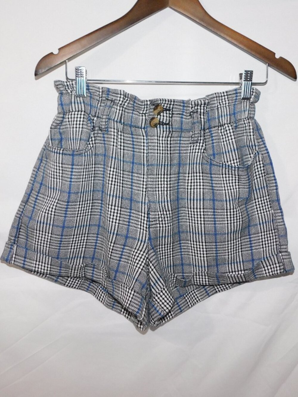 American Eagle Paperbag High Waisted Black White Blue Plaid Shorts Womens 8